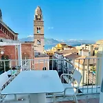 La Gaetana - Un Letto Ideale Отель типа 