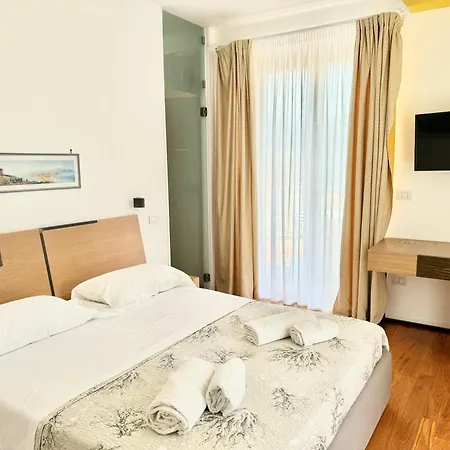 La Gaetana 4*