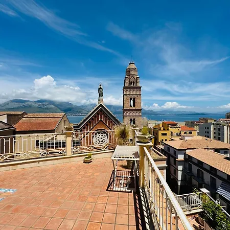 La Gaetana Bed & Breakfast