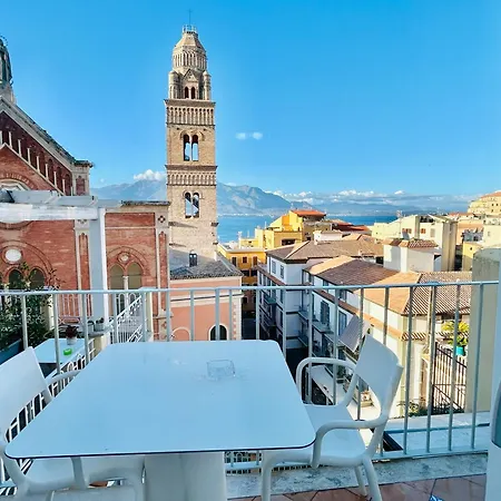 La Gaetana Bed & Breakfast