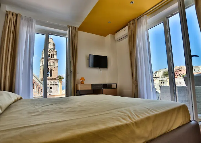 La Gaetana - Un Letto Ideale 住宿加早餐酒店 4*